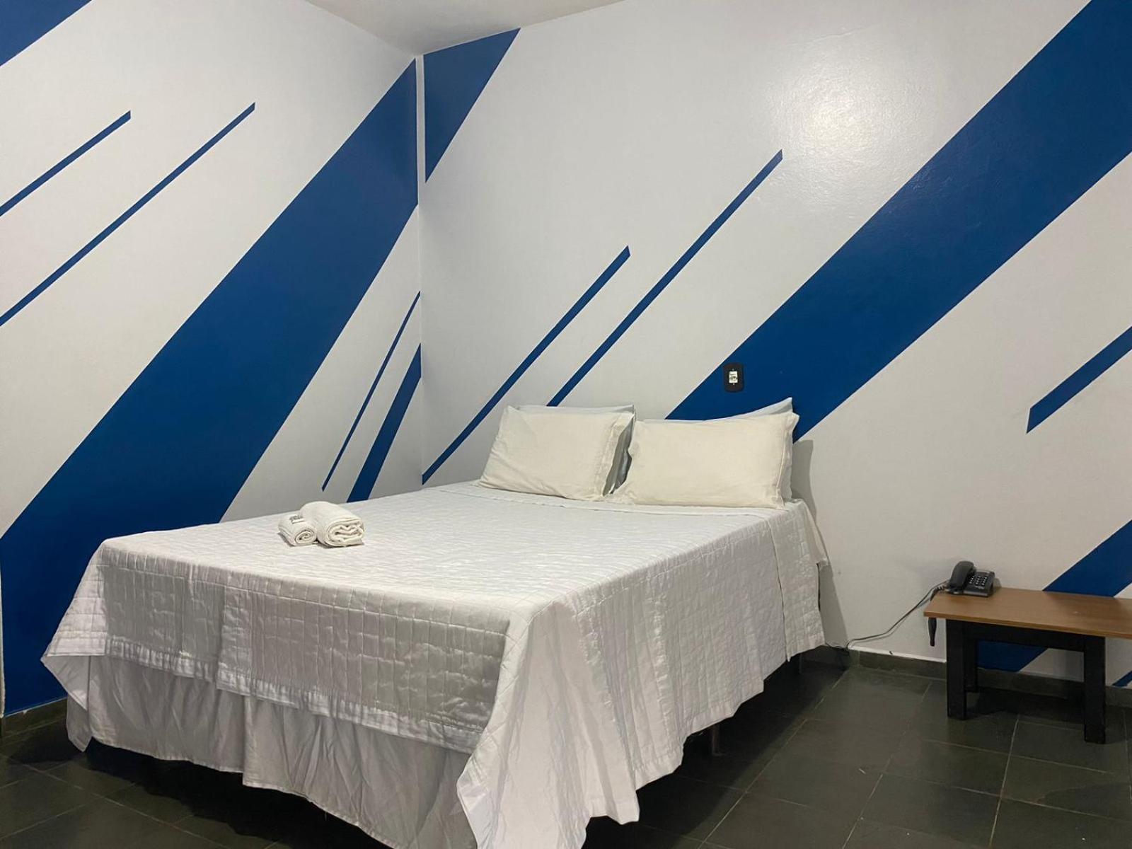 Hotel Avenida Plaza Querencia  Kültér fotó